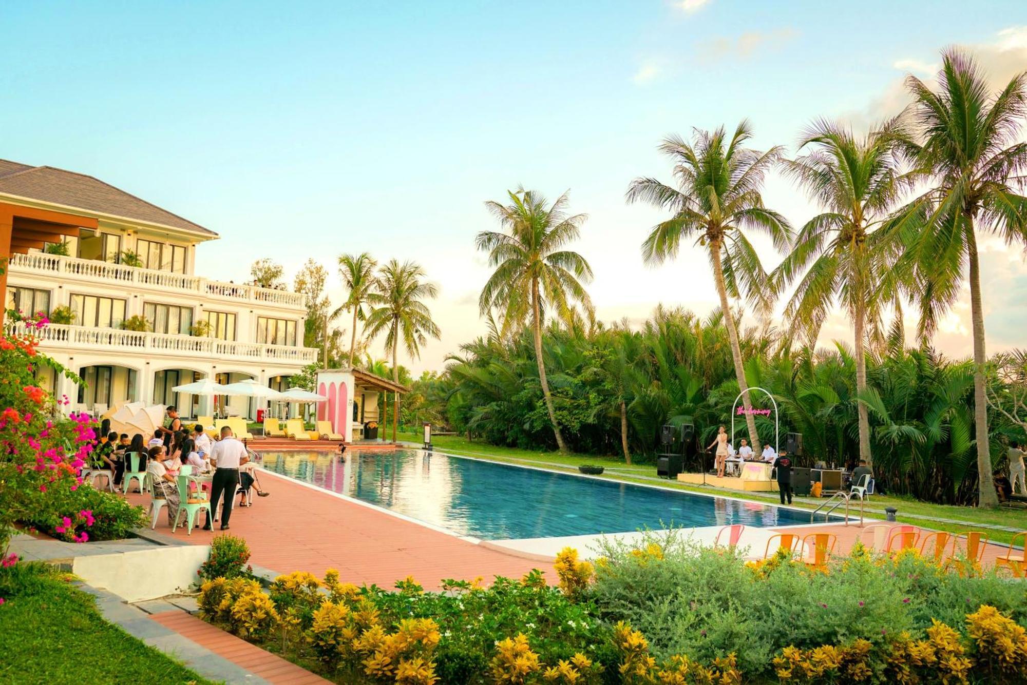 Moodhoian Riverside Resort & Spa Hoi An Exterior photo